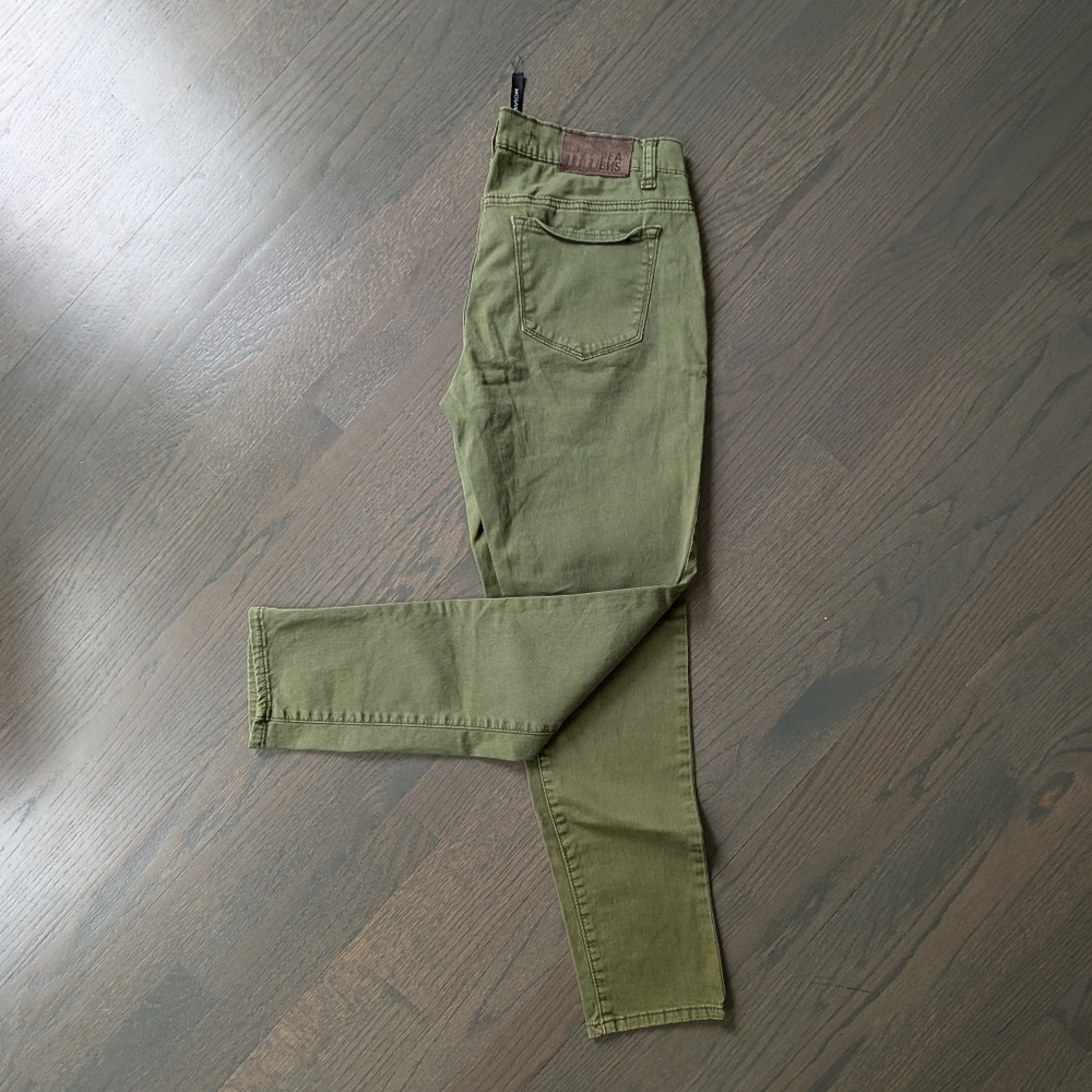 Urban Behavior Women's Juniors Melrose Pants, Size 7, Green